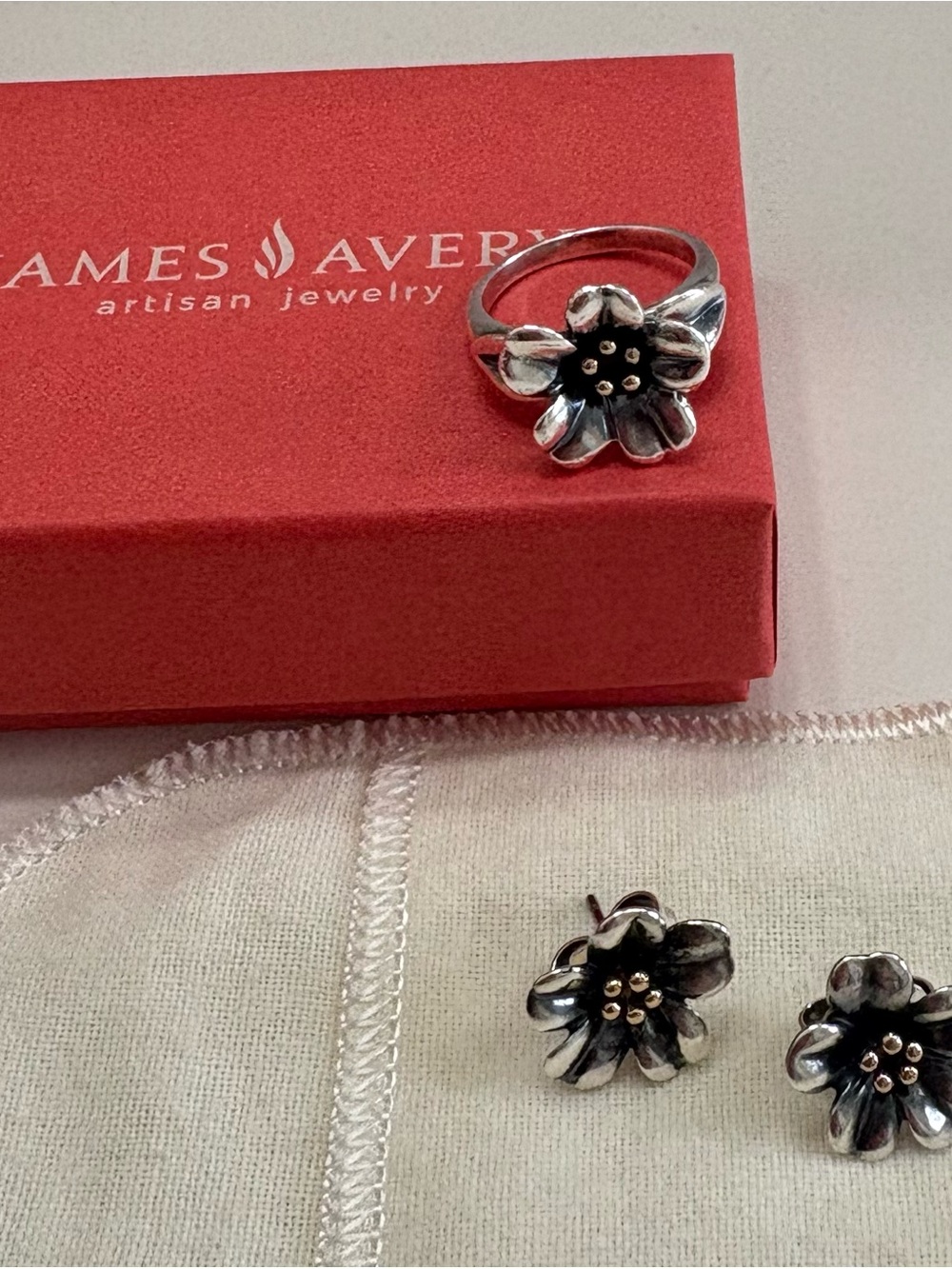 James Avery Sterling Silver and 18k Gold April Flower Ring with Matching Earring